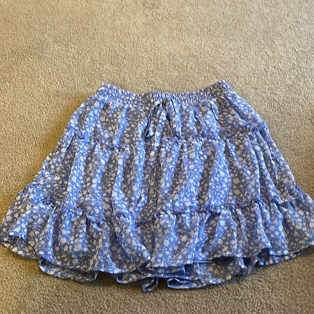 Sienna sky women’s size small NWT skirt